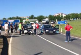 Motociclist rănit grav după ce a fost lovit puternic de o autoutilitară pe drumul Botoșani-Suceava