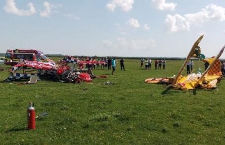 Două avioane de mici dimensiuni s-au ciocnit în zbor şi s-au prăbuşit, la Suceava