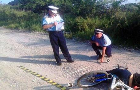 Biciclist mort într-un accident stupid, în comuna Mihai Eminescu