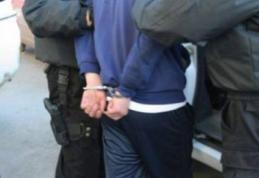 Tâlhar fără scrupule, reținut de polițiștii din Dorohoi. A intrat peste un bătrân l-a bătut și i-a furat banii