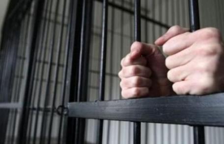 Minor arestat preventiv, după ce a încălcat obligațiile privind arestul la domiciliu