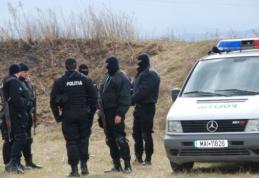 Mascații au descins în 7 locații din județul Botoșani privind o afacere cu carburanţi