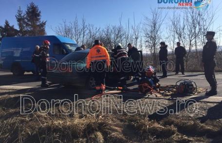 Accident la Brăești! Două persoane rămase încarcerate după impactul dintre o autoutilitară și un autoturism – VIDEO / FOTO