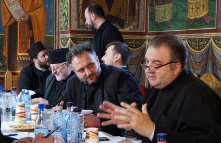 Training catehetic pentru preoți din Protopopiatele Dorohoi și Darabani - FOTO