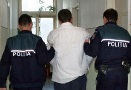 Botoșănean arestat după ce a furat lenjerii de pat dintr-un magazin din Piatra Neamț