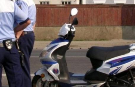 Încă un dosar penal pentru conducere de moped fără permis