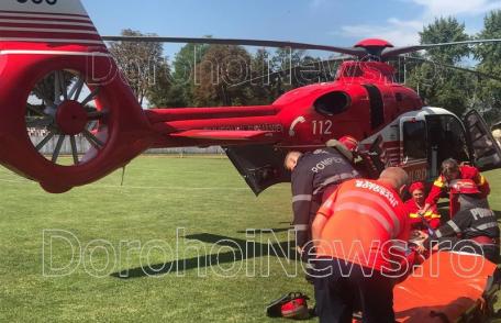 Bărbat preluat de urgență de elicopterul SMURD de la Dorohoi după ce a suferit un infarct - FOTO