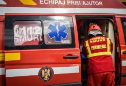 Accident mai puțin obișnuit: Botoșănean ajuns la spital după ce a fost lovit de propria mașină