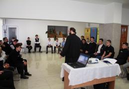 Program de mentorat pentru elevi, lansat la Seminarul Teologic Dorohoi - FOTO