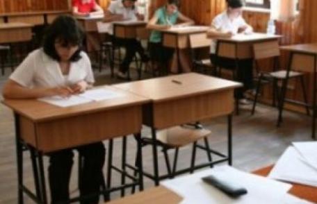 Ministerul Educatiei vrea o baza de date cu subiectele la examene