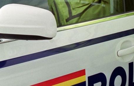 Un tânăr băut „bine” s-a ales cu dosar penal după ce a lovit cu maşina un autoturism parcat
