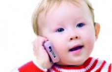 Radiaţiile telefonului mobil afectează de două ori mai mult sănătatea copiilor