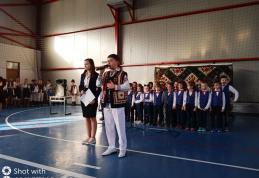 „Crăciunul copiilor” – sărbătorit la Școala Gimnazială „Mihail Kogălniceanu” Dorohoi! - FOTO