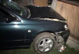 Un „viteaz” de 19 ani s-a ales cu dosar penal după ce a condus fără permis, băut și a produs un accident