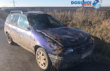 Accident! Un șofer beat s-a răsturnat cu mașina pe drumul dintre Dumeni și Havârna - FOTO