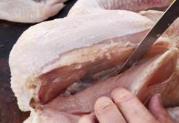 Alertă în ţară! Carne de curcan din focarele de gripă aviară au ajuns în farfuriile românilor