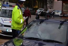 Cum s-a dat de gol un şofer fără permis în faţa poliţiştilor