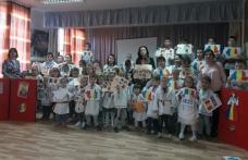 „Unirea prin ochii copiilor” la Şcoala Gimnazială „Alexandru Ioan Cuza” Dorohoi - FOTO