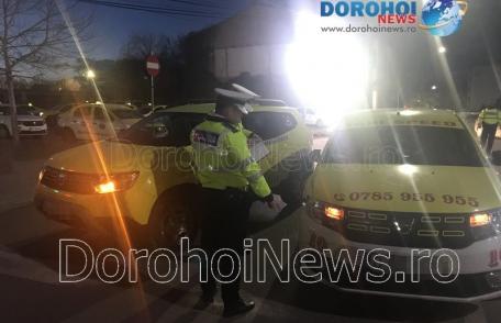Accident! Două taxiuri s-au ciocnit în centrul municipiului Dorohoi - FOTO