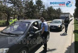 Zeci de mașini și pietoni verificați de polițiști la Dorohoi. Bărbat amendat și trimis în carantină – VIDEO / FOTO