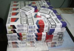 Dosar penal pentru un patron de magazin prins cu țigări de contrabandă la vânzare