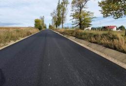 CJ Botoșani anunță finalizarea lucrărilor de reparații pe încă 6 km de drum județean - FOTO