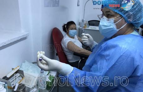 A început vaccinarea anti COVID la Dorohoi! 50 de cadre medicale vor fi imunizate la Spitalul Municipal - FOTO