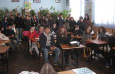 Liceul Teoretic „Anastasie Başotă” Pomîrla: Pro ATITUDINE - Spune STOP discriminării!  