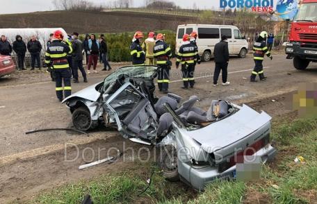 Accident deosebit de grav la ieșirea din Dorohoi! Două persoane au decedat și alte patru au ajuns la spital - FOTO