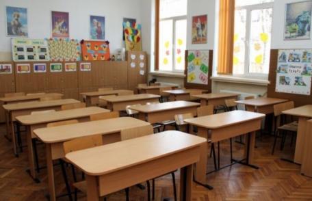 Școlile dintr-o comună din județul Botoșani vor trece la scenariul galben