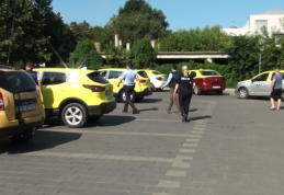 Poliția Dorohoi acțiune în forță printre taximetristi – FOTO
