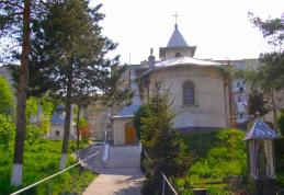 „Sfânta Cuvioasă Parascheva” Dorohoi vă invită la slujbele dedicate hramului bisericii