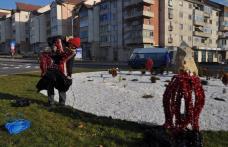 Dorohoi: Ornarea orașului pentru sărbătorile de iarnă este în toi