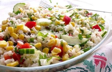 Salată de orez