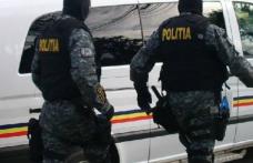 Percheziţii la Botoșani la două persoane bănuite de contrabandă