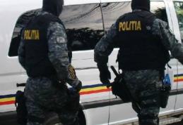 Percheziţii la Botoșani la două persoane bănuite de contrabandă