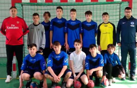 Echipa de handbal băieţi a Şcolii Gimnaziale „Spiru  Haret” Dorohoi pe podium la etapa zonală de la Vaslui - FOTO