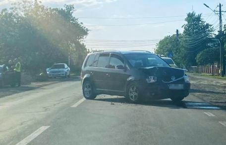 Accident rutier pe drumul Dorohoi-Botoșani! La volanul unui autoturism se afla un minor de 12 ani