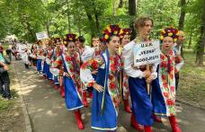 Tradiție și  voie bună la parada costumelor populare din cadrul Festivalului Internațional „Mugurelul” - FOTO