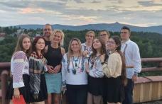 Membri ai Liceului „Regina Maria” Dorohoi au descoperit Republica Cehă grație Asociației GEYC