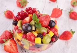 Cât de sănătos e să mâncăm fructe pe stomacul gol