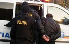 Doi bărbați din Roma reținuți pentru amenințare, lovire și tulburarea ordinii publice