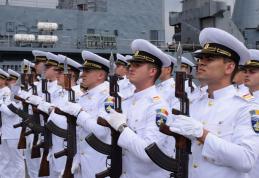Marinarii militari promovează cariera militară în județul Botoșani - FOTO