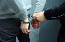 Tânăr reținut pentru mai multe infracțiuni de furt
