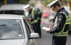 Acțiuni ale polițiștilor pentru prevenirea accidentelor și transportul de persoane în mod neautorizat
