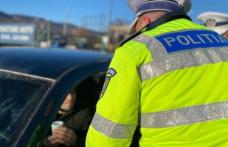 Bărbat descoperit de polițiști pe un drum din Corlăteni conducând beat și cu permisul de conducere anulat