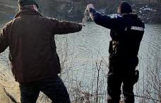 Acțiune a polițiștilor, în zona lacului de acumulare Stânca-Costești, pentru prevenirea pescuitului ilegal