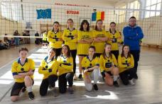 Echipa de fete a Școlii Gimnaziale Nr. 1 Dumeni, prezentă la etapa județeană de volei feminin - FOTO