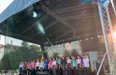 Spectacol al tinerelor talente dorohoiene pe scenă la Zilele Copilului 2023 - FOTO