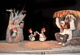 „Ursul păcălit de vulpe”, spectacolul care închide stagiunea 2022-2023 a Teatrului „Vasilache”!